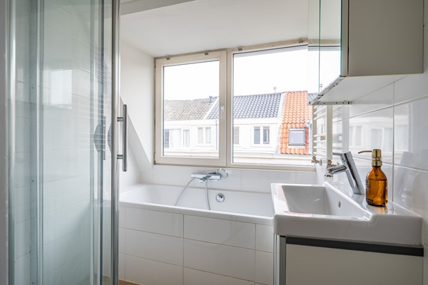 Medium property photo - Klarenbeekstraat 52A, 2013 ZH Haarlem